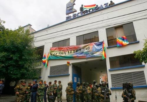 Ejército boliviano toma oficinas de Iberdrola en 2013