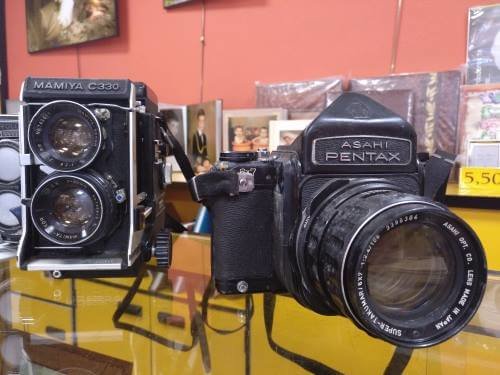 Cámaras antiguas en Estudio Arte Fotografía