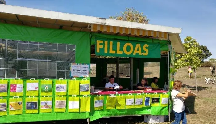 Mercadillo Urbano Eir&iacute;s (3)