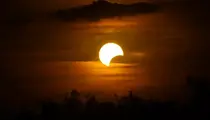 Eclipse de sol (imagen de Pixabai)