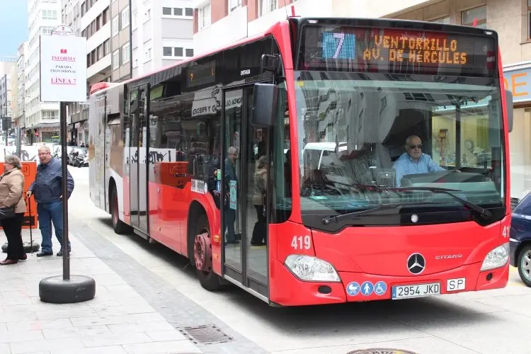 Parada de bus nas Conchiñas 1