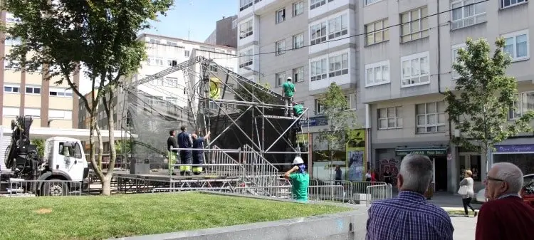 Preparativos da FoliAgra na prazas das Cunchiñas