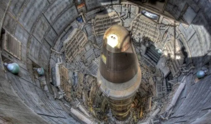 Nuclear_missile_cc_img-720x453