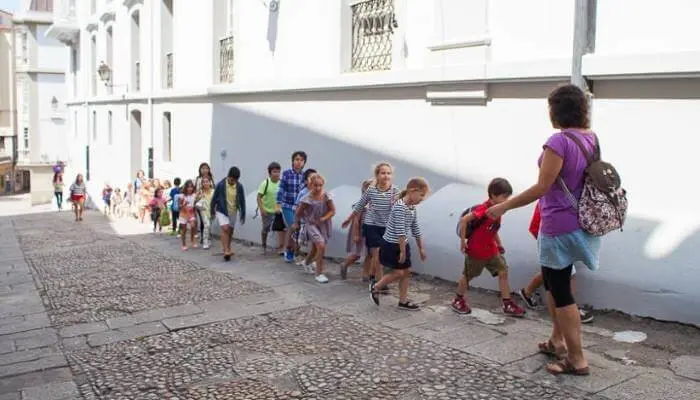 Campamento urbano de verán no Centro Cívico da Cidade Vella