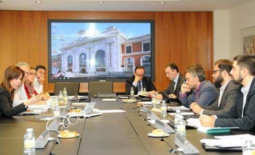 Reunión en Madrid, na sede ADIF, sobre a estación Intermodal