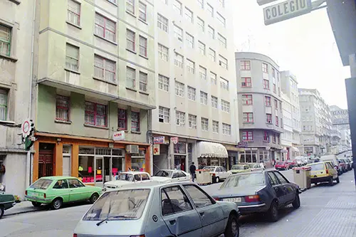 Avenida de Los Mallos Imagen de Estudio Arte  Fotografía