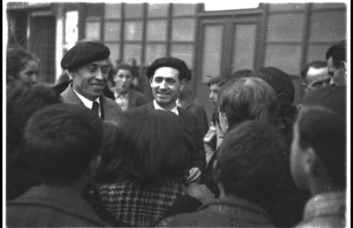 Belarmino Tomás, á esquerda, presidente do Consejo Soberno, nunha foto do documental