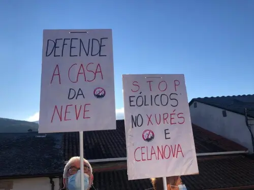 Protesta STOP EÓLICOS XURÉS CELANOVA contra o PE Monte da Neve