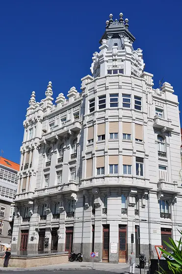 Casa Molina (1915), paseo de la Darsena, La Corogne, Galice, Espagne. Imagen de Bernard Blanc