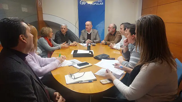 Reunión del PP con asociaciones vecinales