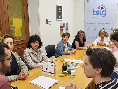 Reuni&oacute;n David Soto con traballadoras do SAF
