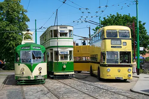 bus-4333117_1280