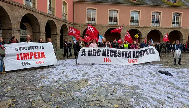 Manifestaci&oacute;n na UDC