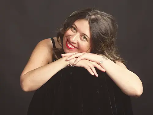 Y&eacute;sica Val