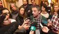 El alcalde de A Coru&ntilde;a, Xulio Ferreiro, atiende a los medios