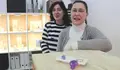 Ana e Yolanda, impulsoras do Colmado, no barrio da Sagrada Familia