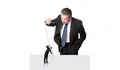 directivo-y-empleado-marioneta