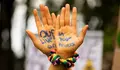 live-in-hands-peace-Paddy-O-Sullivan