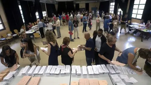 colegio-electoral_20minutos-720x480