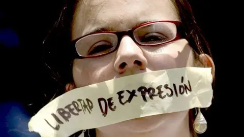 Libertad de expresi&oacute;n