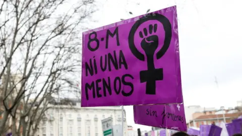 8M