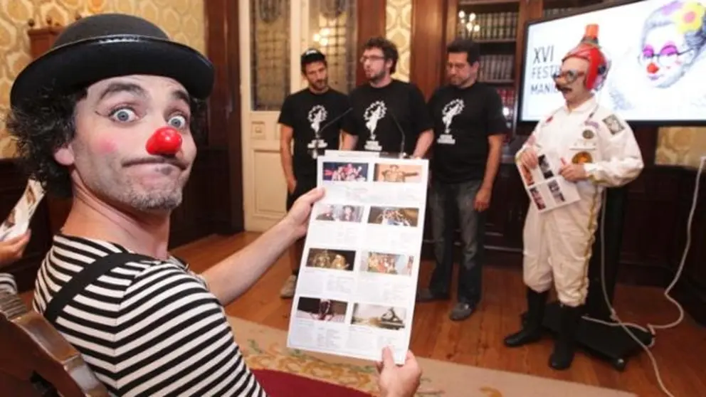 Manic&oacute;micos