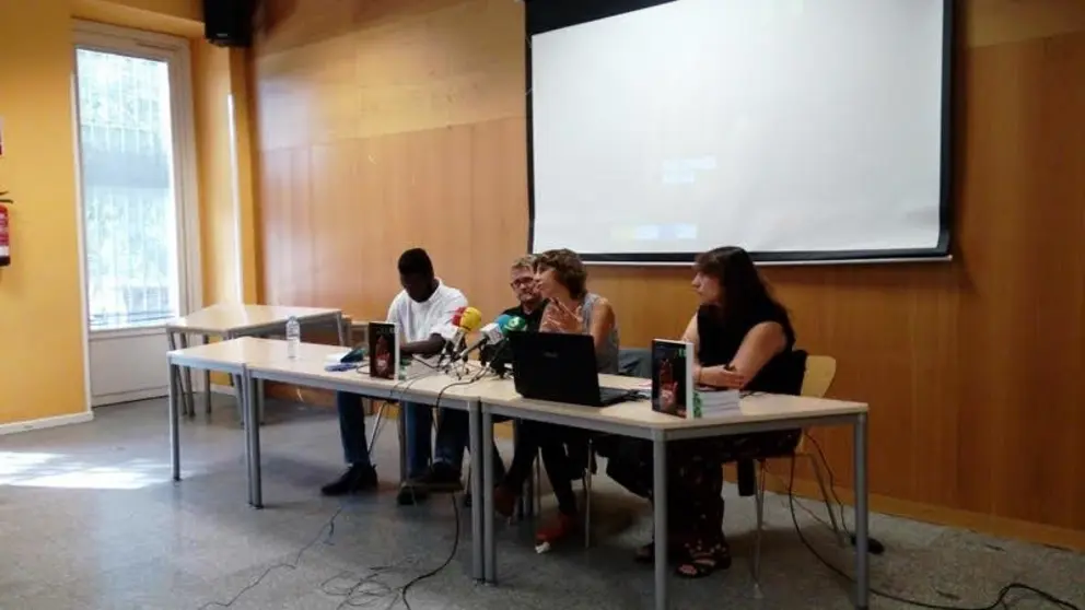 SOS_Racismo, rueda de prensa de presentaci&oacute;n del Informe 2016