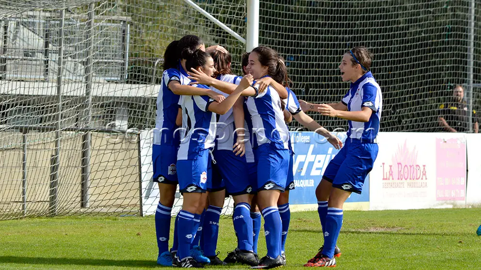 Las chicas disfrutan en Arteixo | Foto: Sergio Mu&ntilde;oz @SerMB