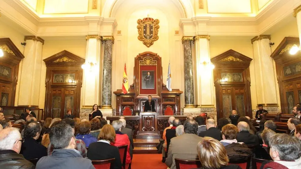 El alcalde, Xulio Ferreiro, en el encuentro abierto a la ciudadan&iacute;a que tuvo lugar este viernes en Mar&iacute;a Pita