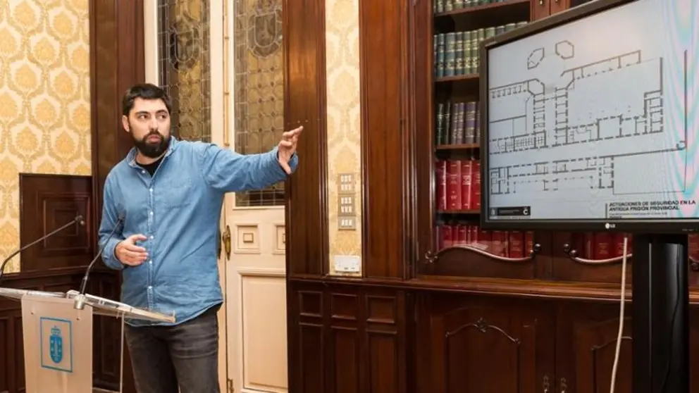 O concelleiro de Rexeneraci&oacute;n Urbana e Dereito &aacute; Vivenda, Xiao Varela
