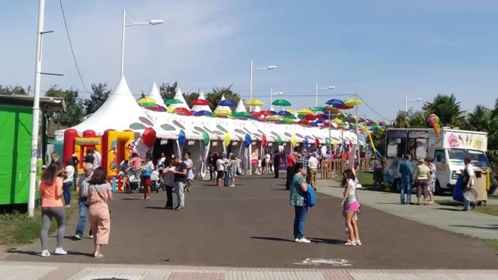 Mercadillo Urbano Eir&iacute;s (1)