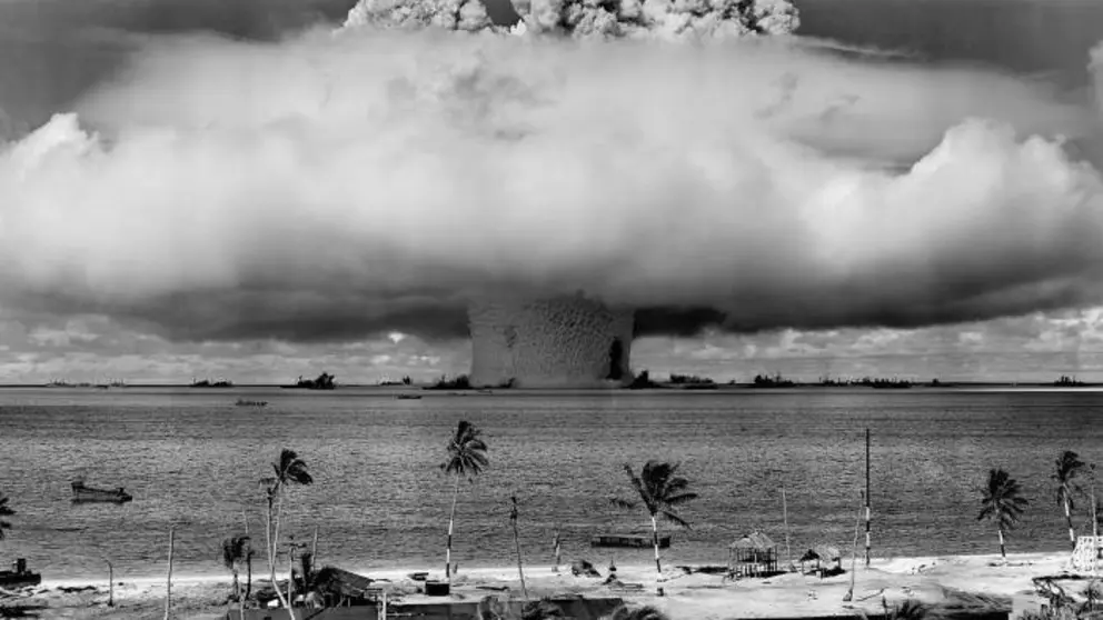 nuclear-weapons-test-67557_1280