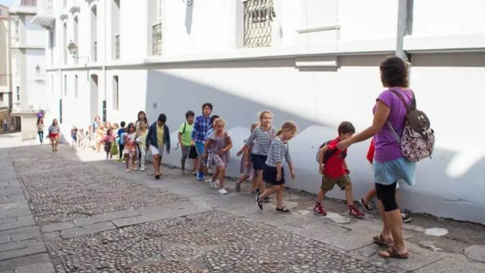 Campamento urbano de ver&aacute;n no Centro C&iacute;vico da Cidade Vella