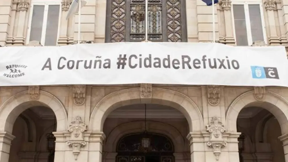 Pancarta pendurada no pasado ano no Pazo de Mar&iacute;a Pita