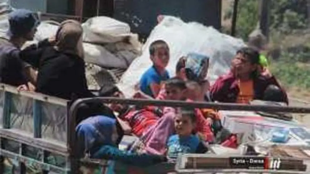 children_fleeing
