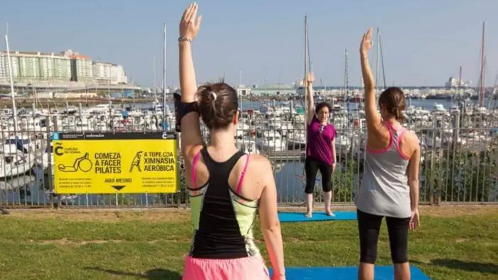 Clase de pilates de Coru&ntilde;a en forma en Oza port