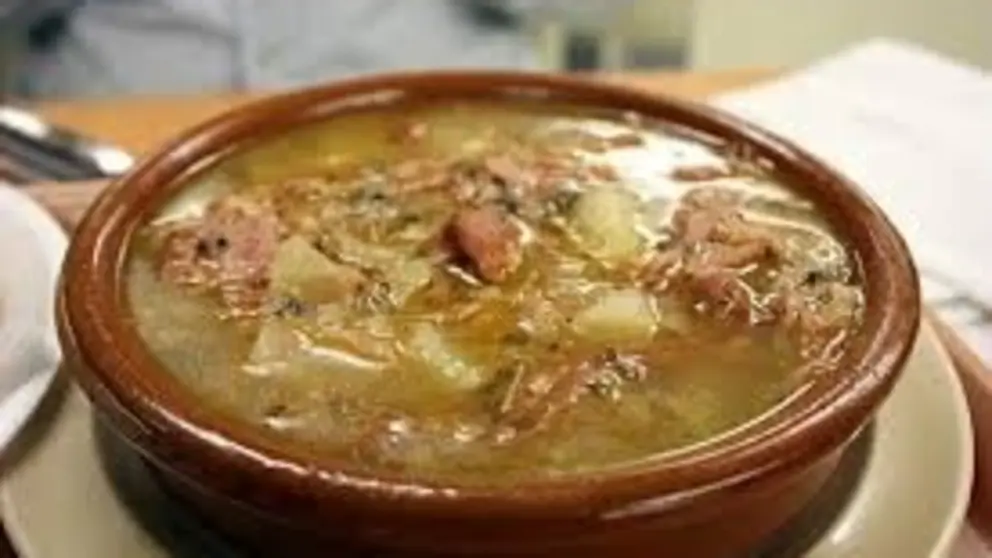 caldo gallego