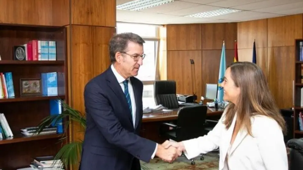 In&eacute;s Rey e N&uacute;&ntilde;ez Feijoo port