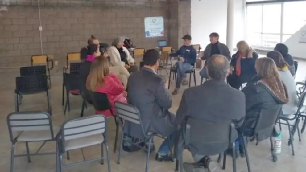 educaci&oacute;n-en-la-no-violencia-moreno port