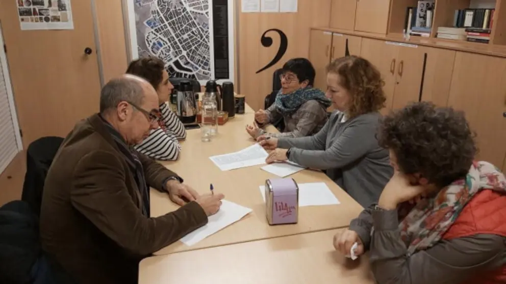 Encontro coa Asociacion de Veci&ntilde;os da Agra (2)
