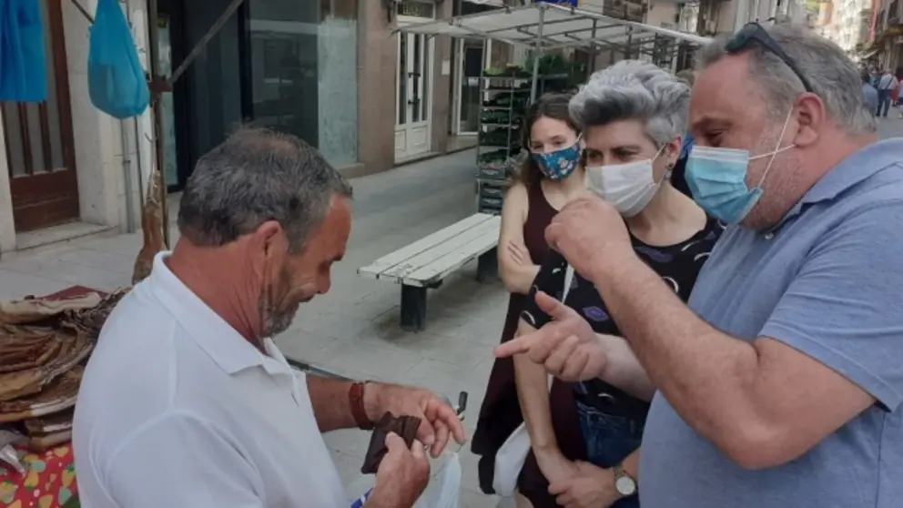 Merceces Queixas no Feir&oacute;n de Sada
