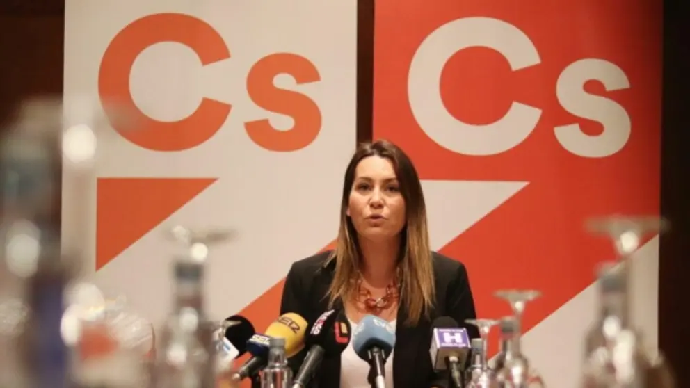 Beatriz Pino port