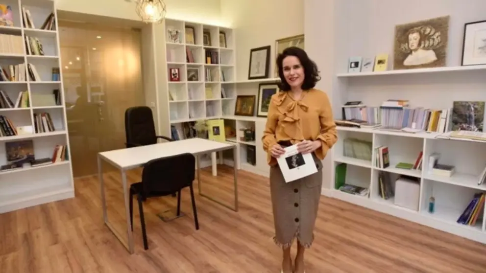 Diana Varela Pu&ntilde;al port