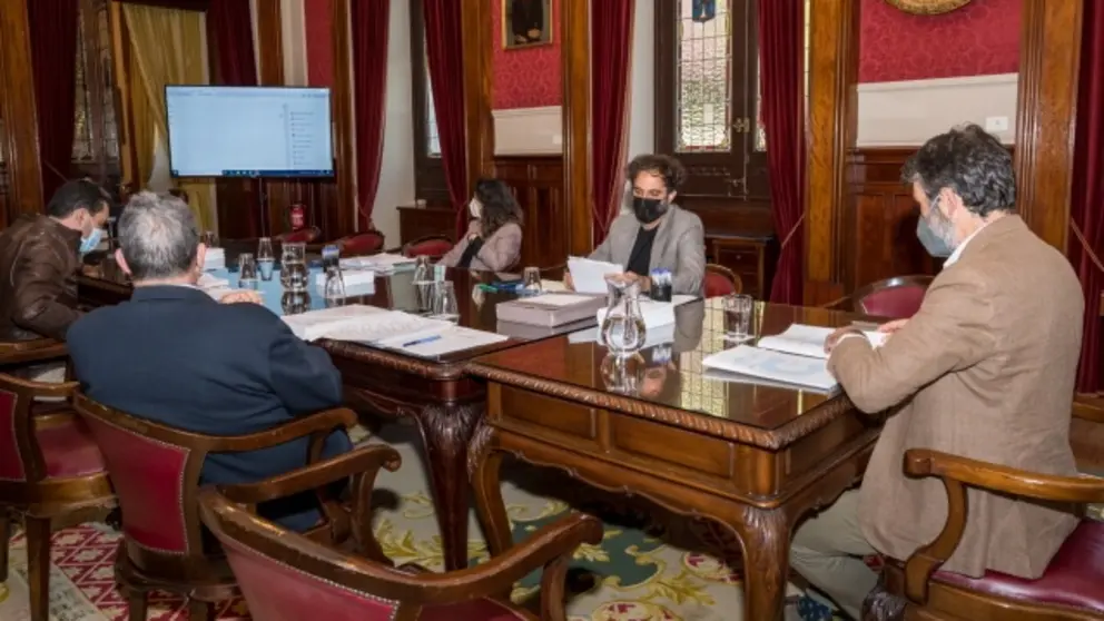Comisi&oacute;n de Urbanismo port