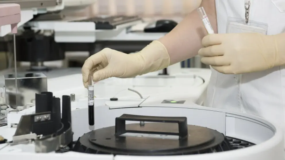 laboratory Imagen de Darko Stojanovic port