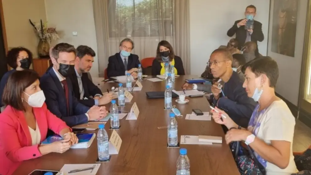 Reuni&oacute;n co ministro de Pesca e Econom&iacute;a Mar&iacute;tima, Alioune Ndoye PORT