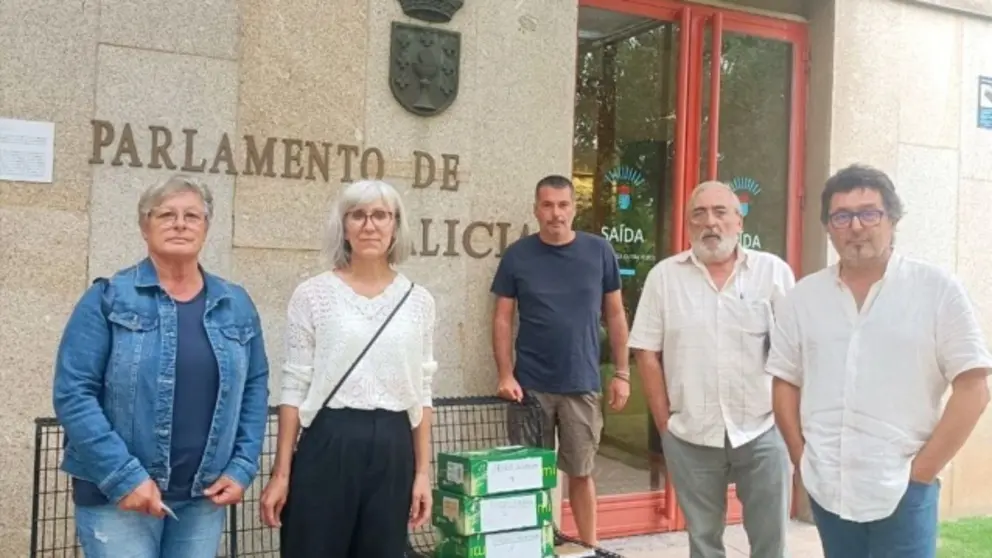 Entrega de sinaturas port