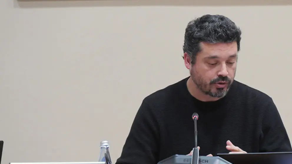 Intervenci&oacute;n do deputado Mon Fern&aacute;ndez na Comisi&oacute;n de Industria port