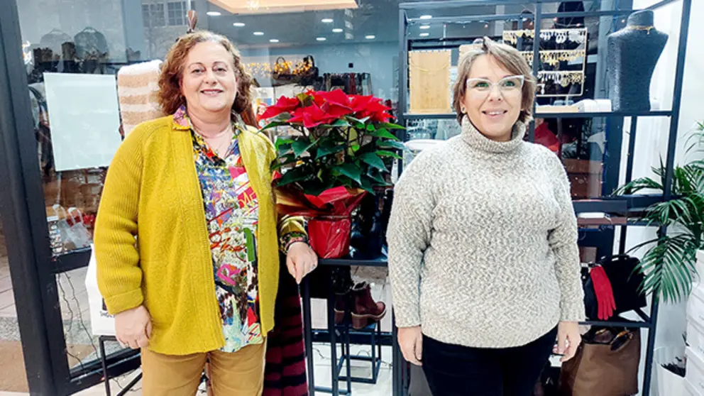 Conchi y Mar&iacute;a