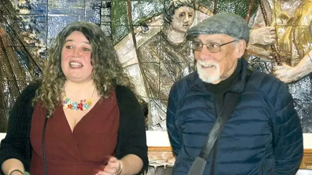 Salgado con Alba, presidenta de Distrito Mallos